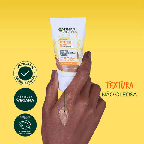 Protetor Solar Facial Garnier Uniform & Matte Vitamina C Morena - FPS 50 - 40 g