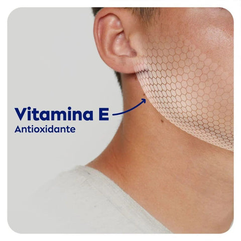 Creme Hidratante Corporal Nivea Men 4 Em 1 - Lata Com 30G