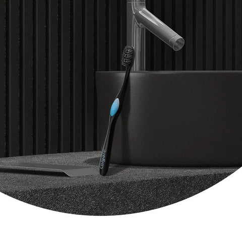 Escova de Dente Colgate 360º Black Leve 2 e Pague 1 Unidade