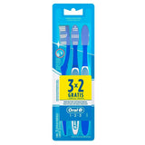 Escova de Dente Oral-B 1-2-3 - Média, Sortida, Leve 3 Pague 2 Unidades