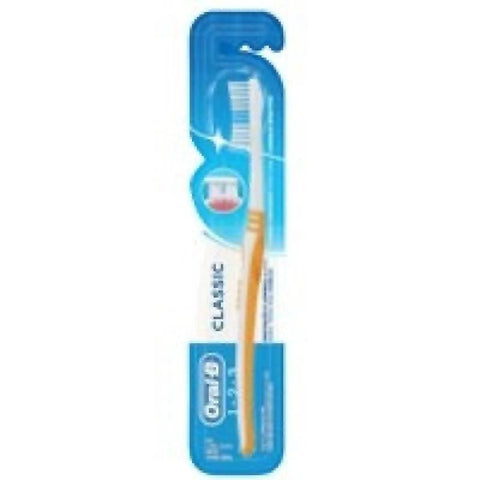 Escova de Dente Oral-B Classic Nº 40, Macia, Sortida Com 1 Unidade
