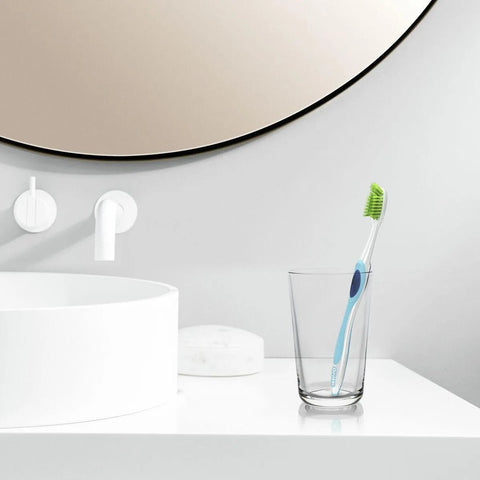 Escova de Dente Oral-B Detox Ultrafino Extra Macia, 3 Unidades