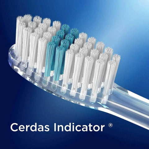 Escova de Dente Oral-B Indicator Plus Nº 35, Macia, Sortida, Leve 2 Unidades Pague 1 Unidade