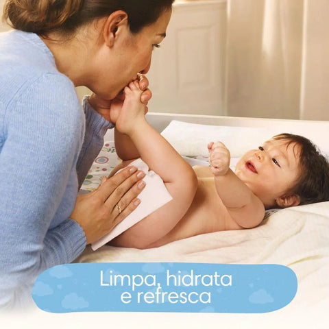 Kit Lenço Umedecido Pampers Cuidado de Bebê 48 Unidades 4 Pacotes