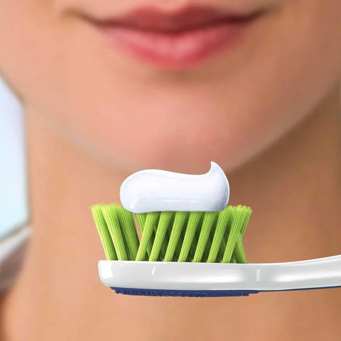 Pasta de Dente Oral-B Gengiva Detox Deep Clean - 102 g