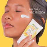 Protetor Solar Hidratante Facial Garnier Skinactive Uniform & Matte Vitamina C  FPS 30 - 40 g