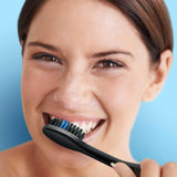 Escova de Dente Oral B Indicator Black Sensitive Com Carvão 3 Unidades