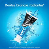 Pasta de Dente Oral-B Carvão + Bicarbonato Extra Branco 140g