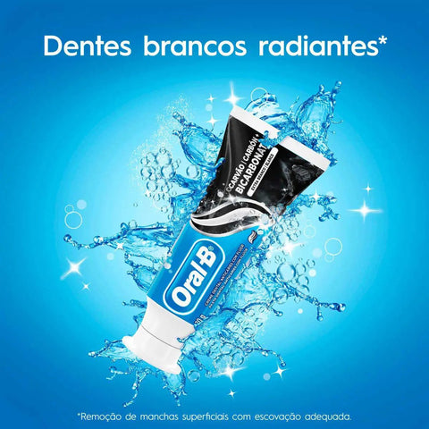 Pasta de Dente Oral-B Carvão + Bicarbonato Extra Branco 140g