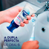Pasta de Dente Oral-B Gengiva Detox  Sensitive - 102 g